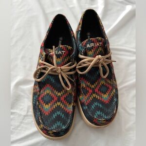 Ariat Men’s Southwestern Print Casual Shoes 11D Textile Lace-Up NWOT